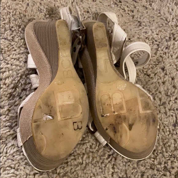 BCBGeneration Wedges Size 6.5 - Picture 3 of 3